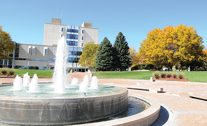 csu pueblo fountain