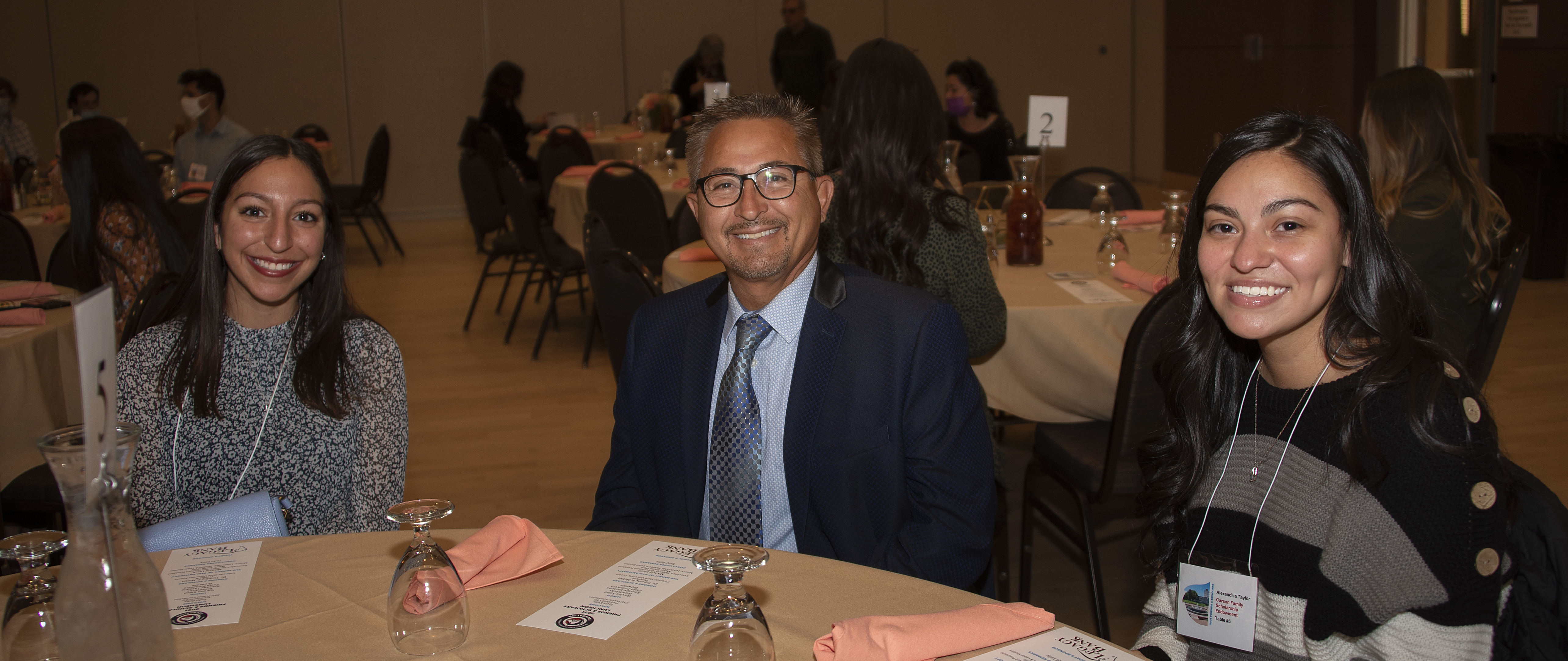 Friends and Scholars meet at the 2019 Luncheon