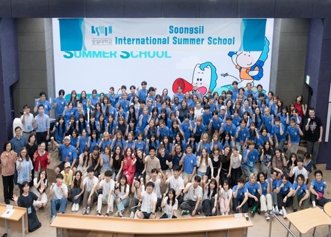 Group Picture in Seoul