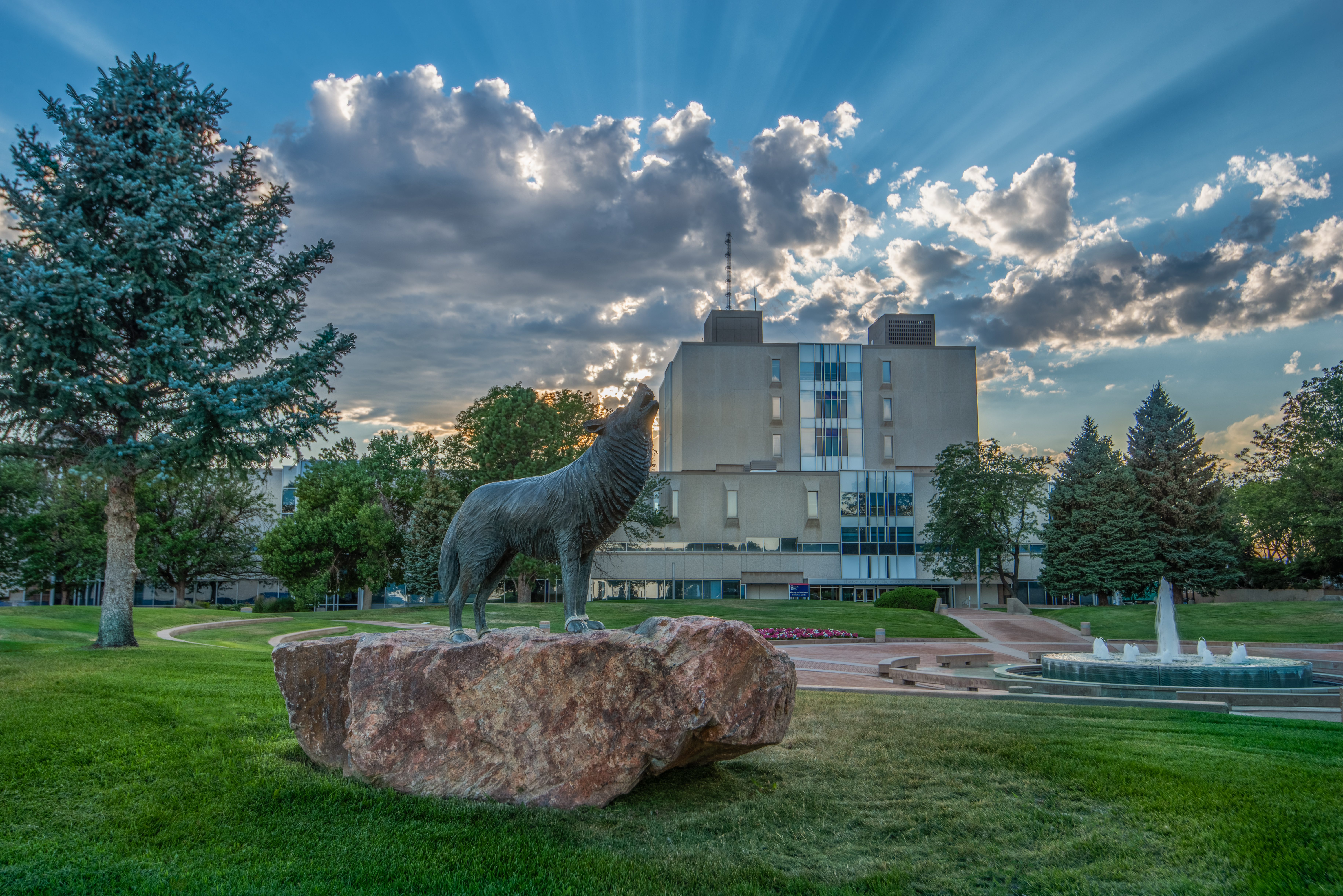 CSU Pueblo Wolfie Statue and LARC